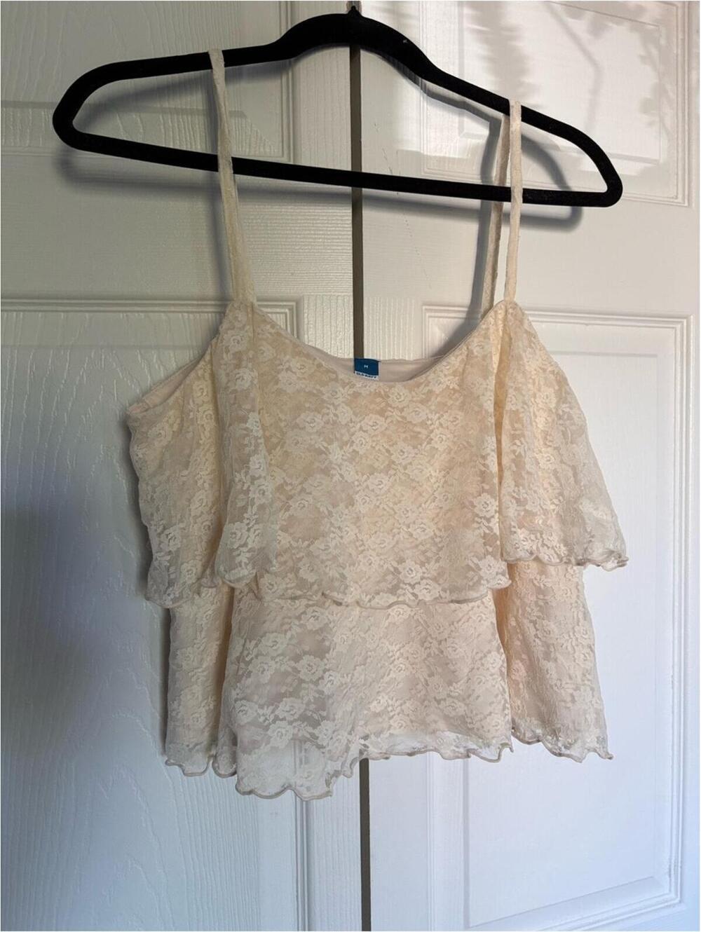 Lace Ruffle Spaghetti Strap Crop Tank in Cream